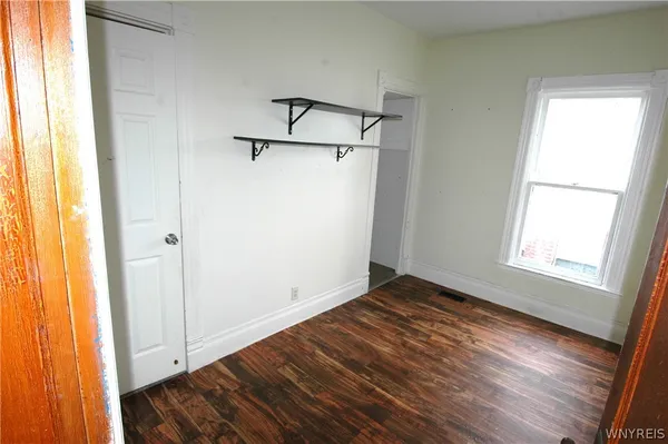 $1,200 | 145 Summit Street, Unit STREET, Batavia City, NY 14020