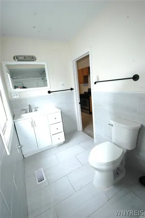 $1,200 | 145 Summit Street, Unit STREET, Batavia City, NY 14020