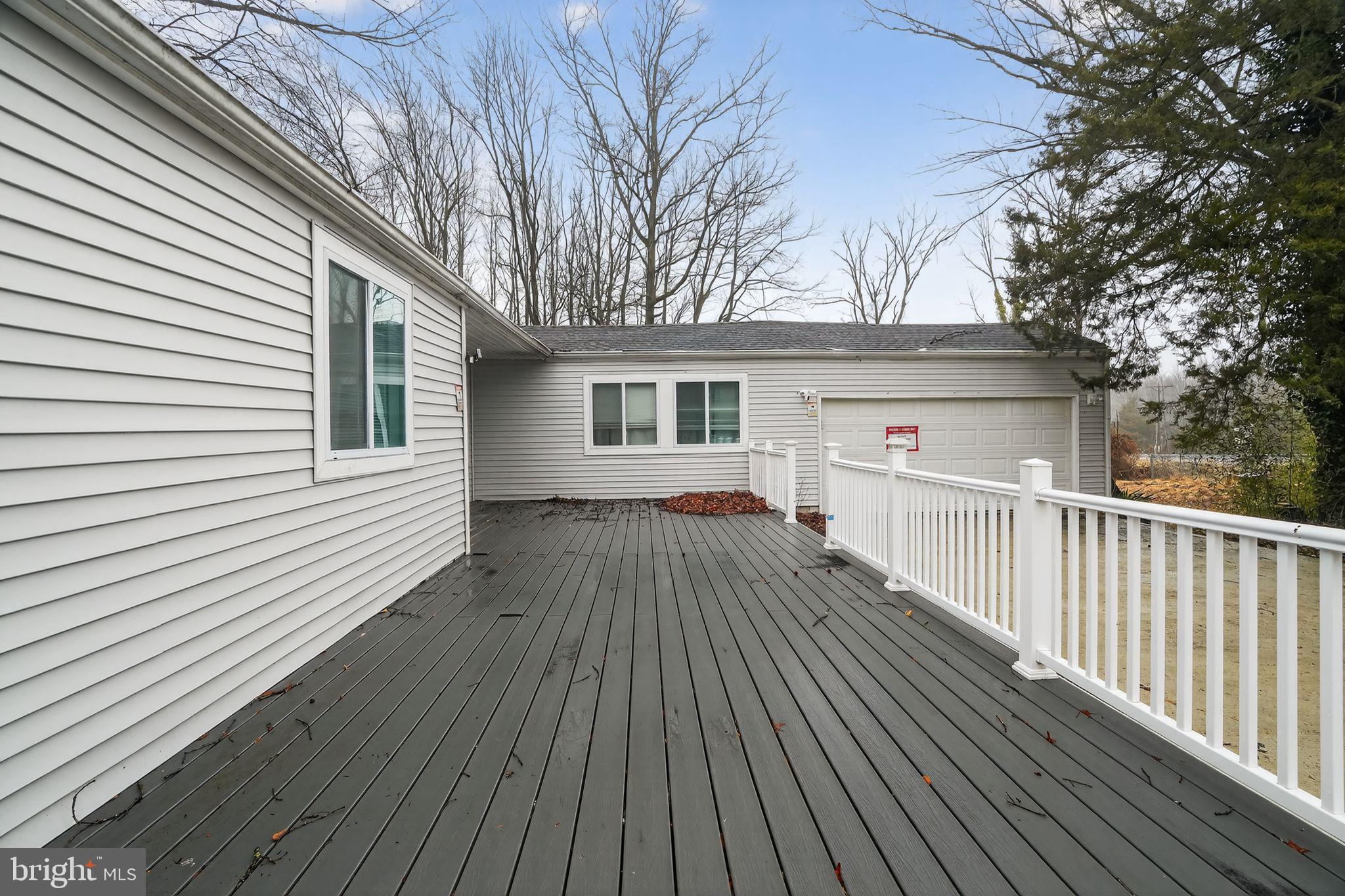 202 Welsh Tract Road Newark, DE 19702 - Photo 2 of 39