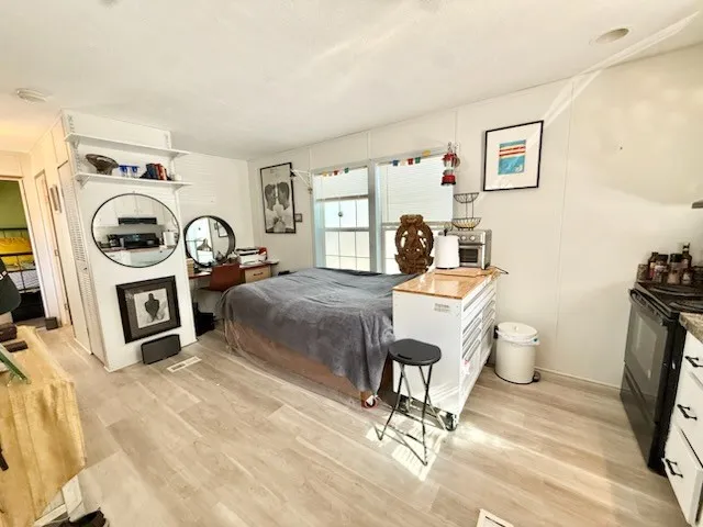 $85,000 | 521 Forest Avenue, Middletown, RI 02842