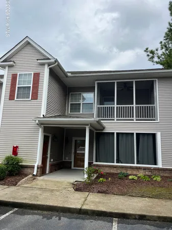 $1,400 | 1936-202 Tara Court, Unit 202, Greenville, NC 27858