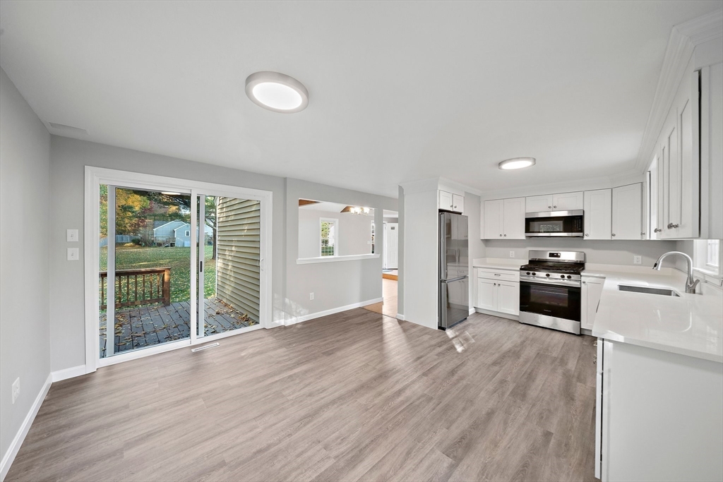 25 Reservoir Road, Unit D10 Pembroke, MA 02359 - Photo 10 of 37 Gallery Image 10
