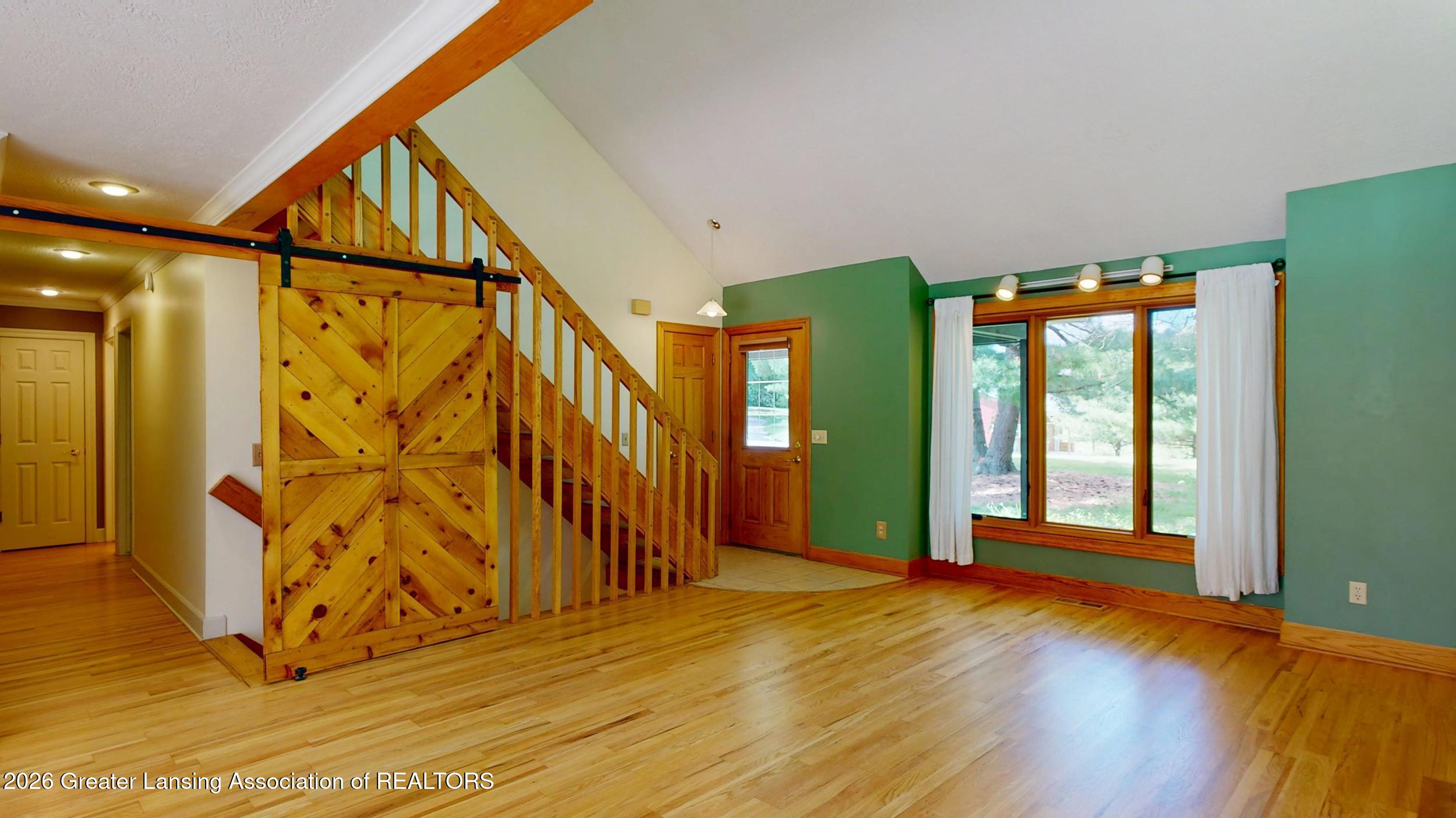6464 Lounsbury Road Williamston, MI 48895 - Photo 7 of 92 Entry