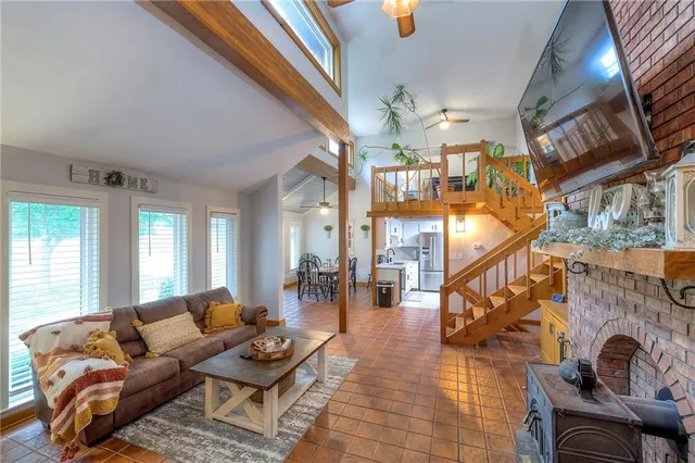 $580,000 | 2000 East 187th Street, Belton, MO 64012