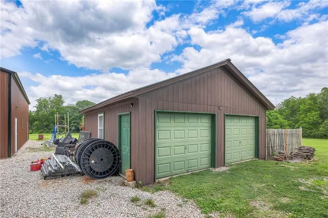 $580,000 | 2000 East 187th Street, Belton, MO 64012