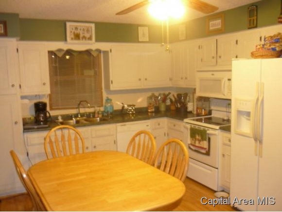 5264 Buford Street Springfield, IL 62703 - Photo 5 of 6