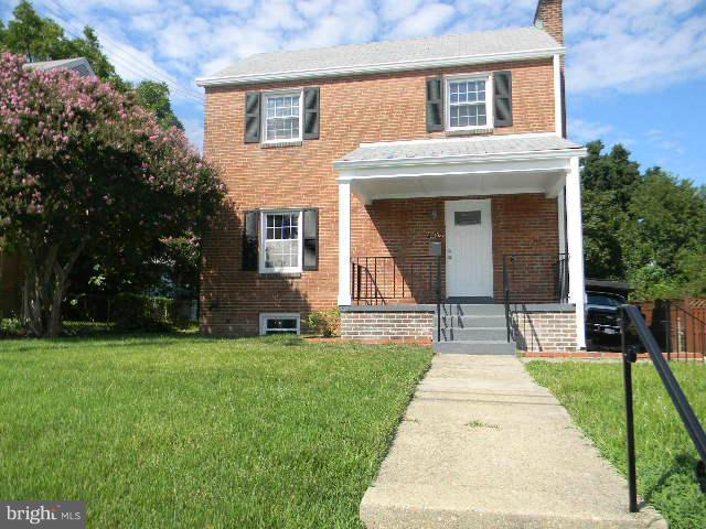1008 Chillum Road Hyattsville, MD 20782 - Photo 1 of 29 Exterior (Front)