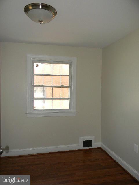 1008 Chillum Road Hyattsville, MD 20782 - Photo 28 of 29 Bedroom
