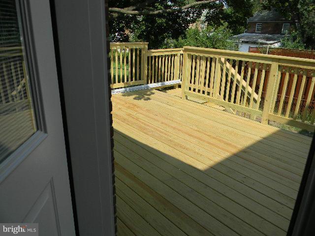 1008 Chillum Road Hyattsville, MD 20782 - Photo 4 of 29 Exterior (Rear)