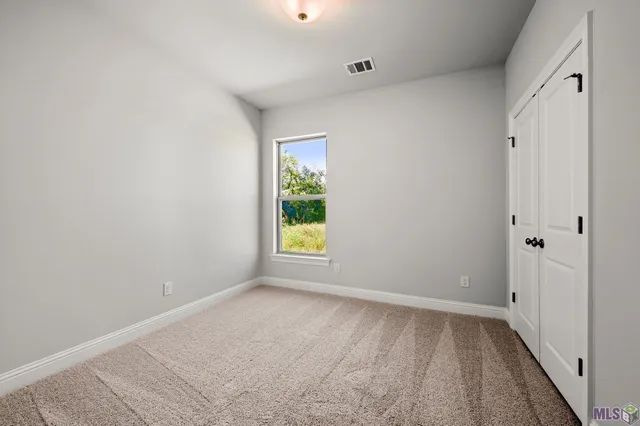 $319,900 | 12037 Clare Court, Geismar, LA 70734