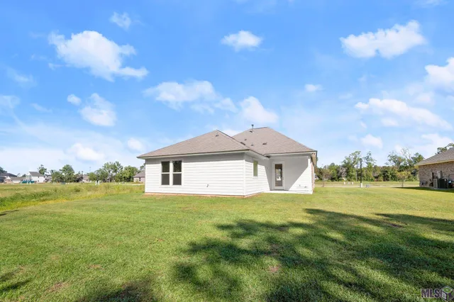 $319,900 | 12037 Clare Court, Geismar, LA 70734