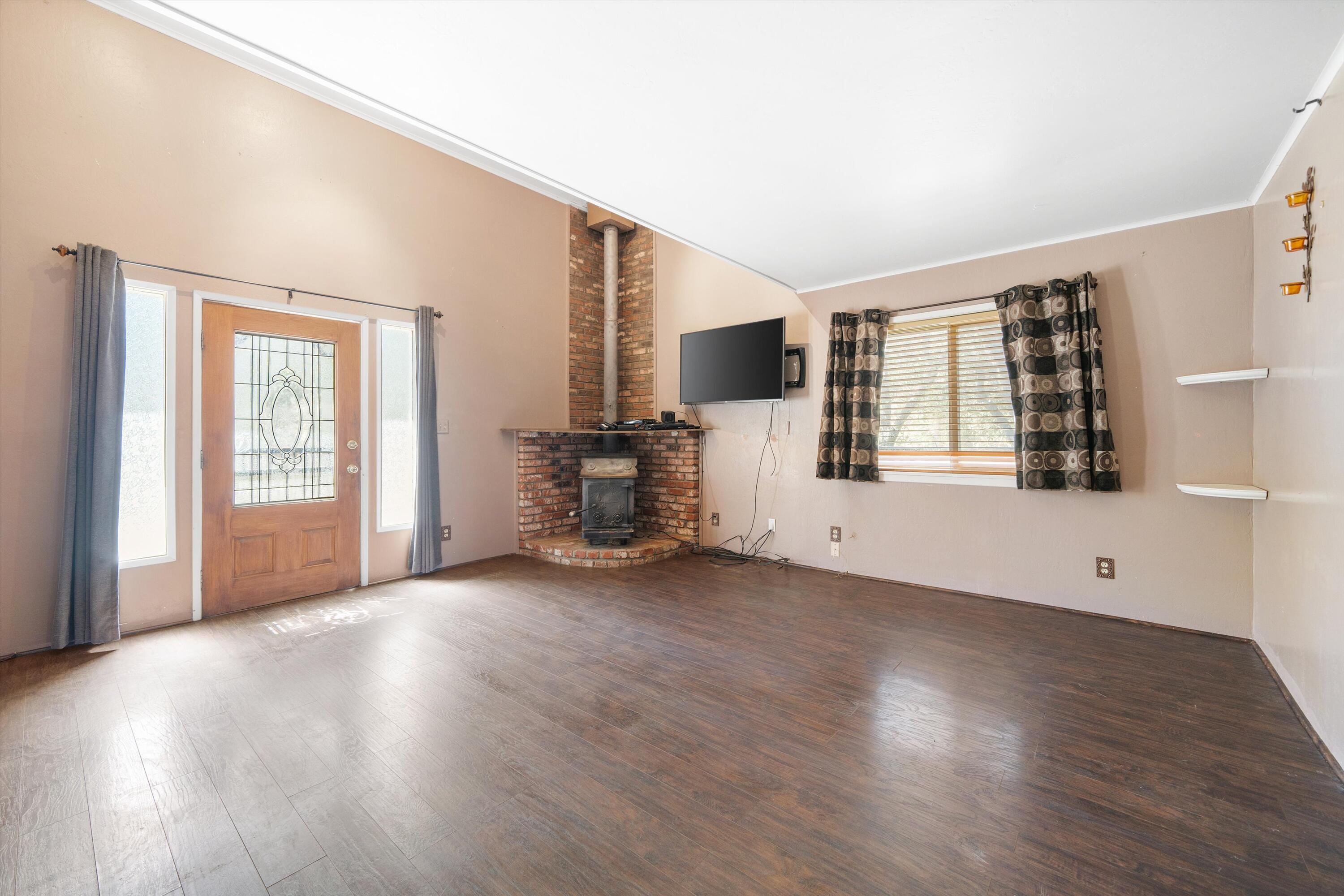 28842 Quail Line Road Keene, CA 93531 - Photo 9 of 46 17-JYP08688