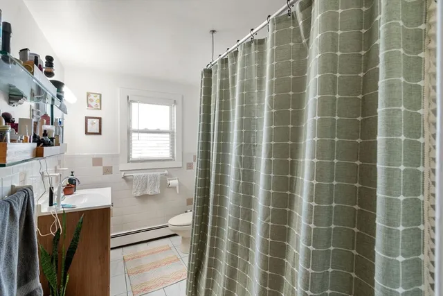 $1,850,000 | 184-186 Linwood Avenue, Newton, MA 02460