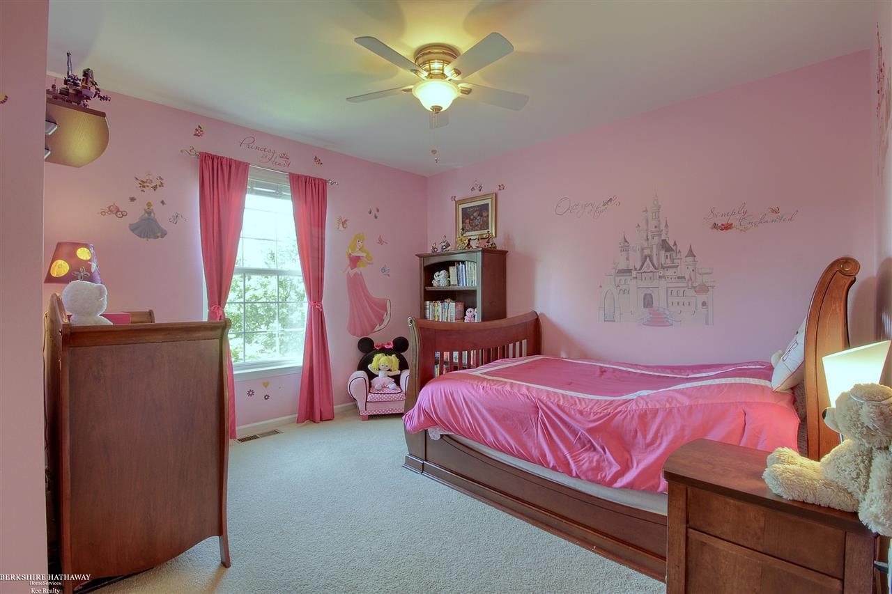 7269 Tottenham Drive Utica, MI 48317 - Photo 25 of 38 31320847-24.JPG