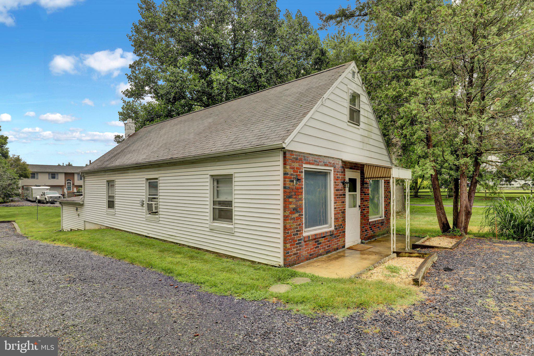 109 Gibraltar Road Reading, PA 19606 - Photo 2 of 16 360_8205