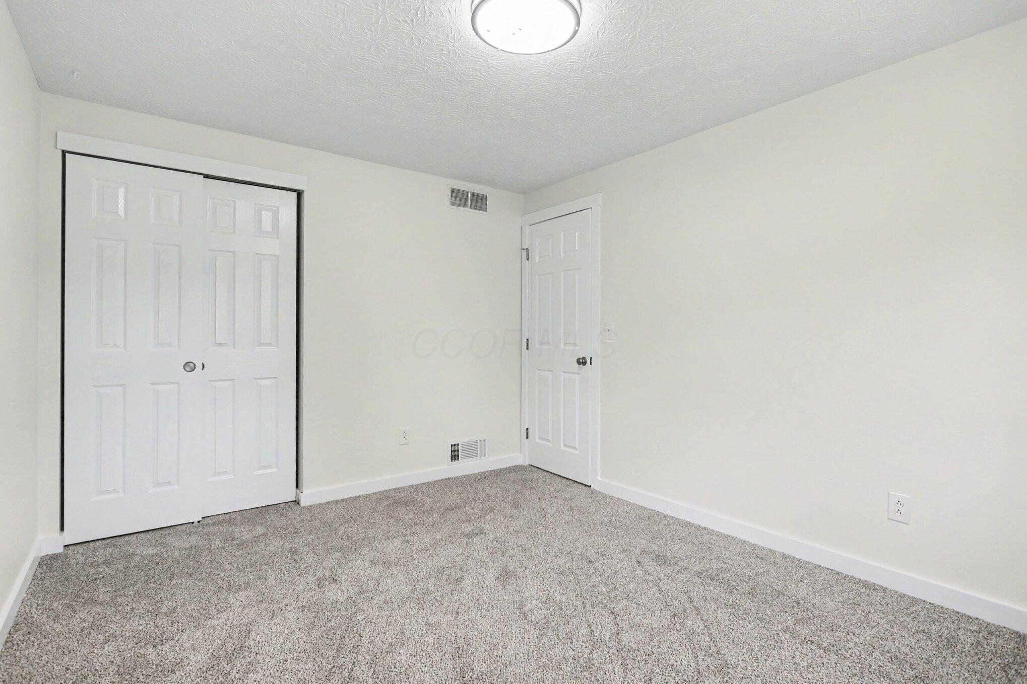 4315 Corner Road Alexandria, OH 43001 - Photo 23 of 39 Bedroom