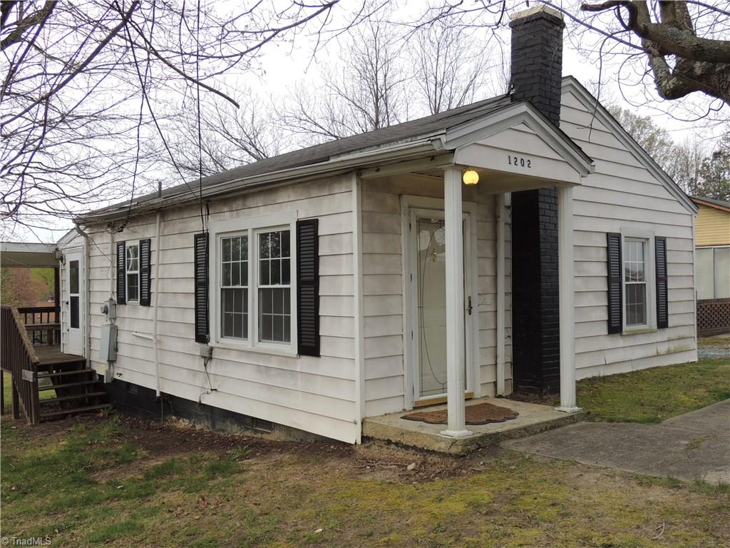 1202 Sharpe Road Burlington, NC 27217 - Photo 5 of 14 Gallery Image 5