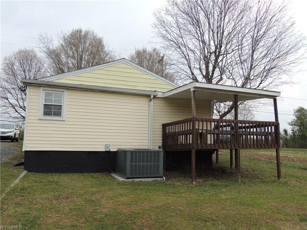 1202 Sharpe Road Burlington, NC 27217 - Photo 6 of 14 Gallery Image 6
