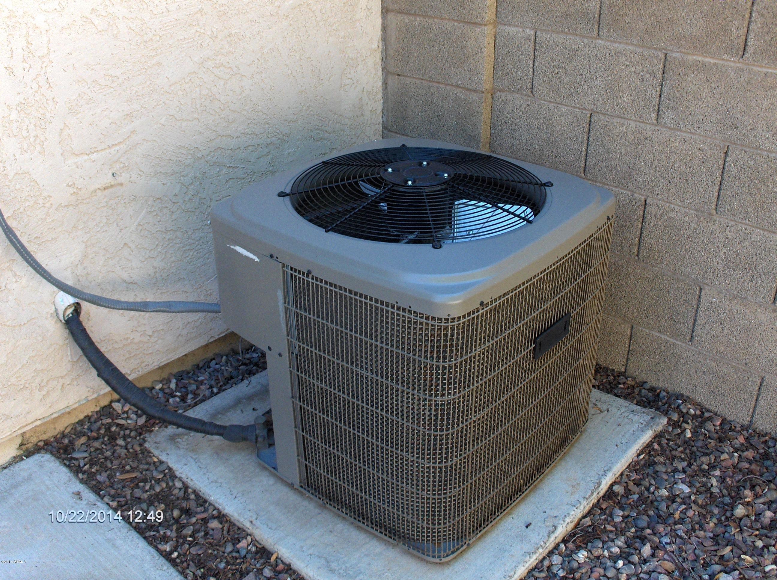 1342 West Escuda Road Phoenix, AZ 85027 - Photo 22 of 27 1342 w Escuda rd 040