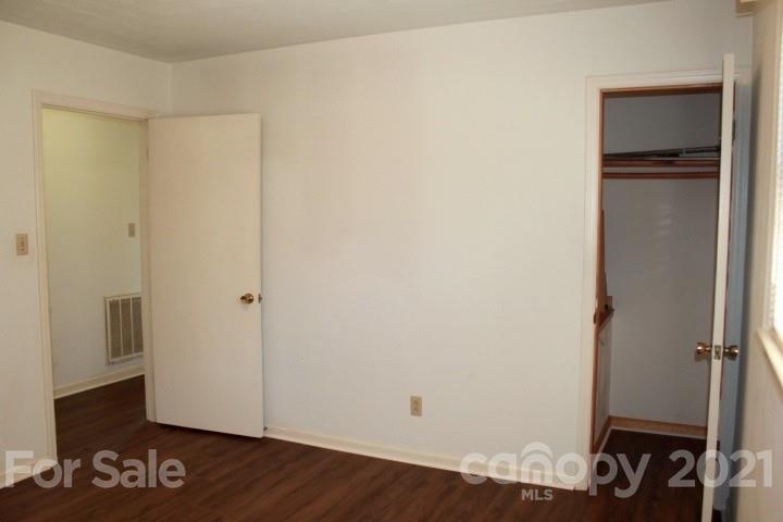 470 Wildlife Access Road Hickory, NC 28601 - Photo 20 of 38 Gallery Image 20