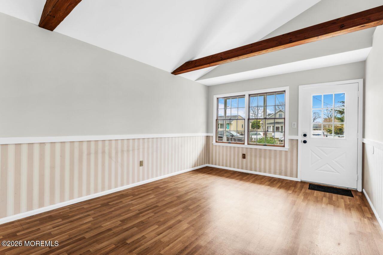 2213 Rogers Road Point Pleasant, NJ 08742 - Photo 8 of 29 Living Room