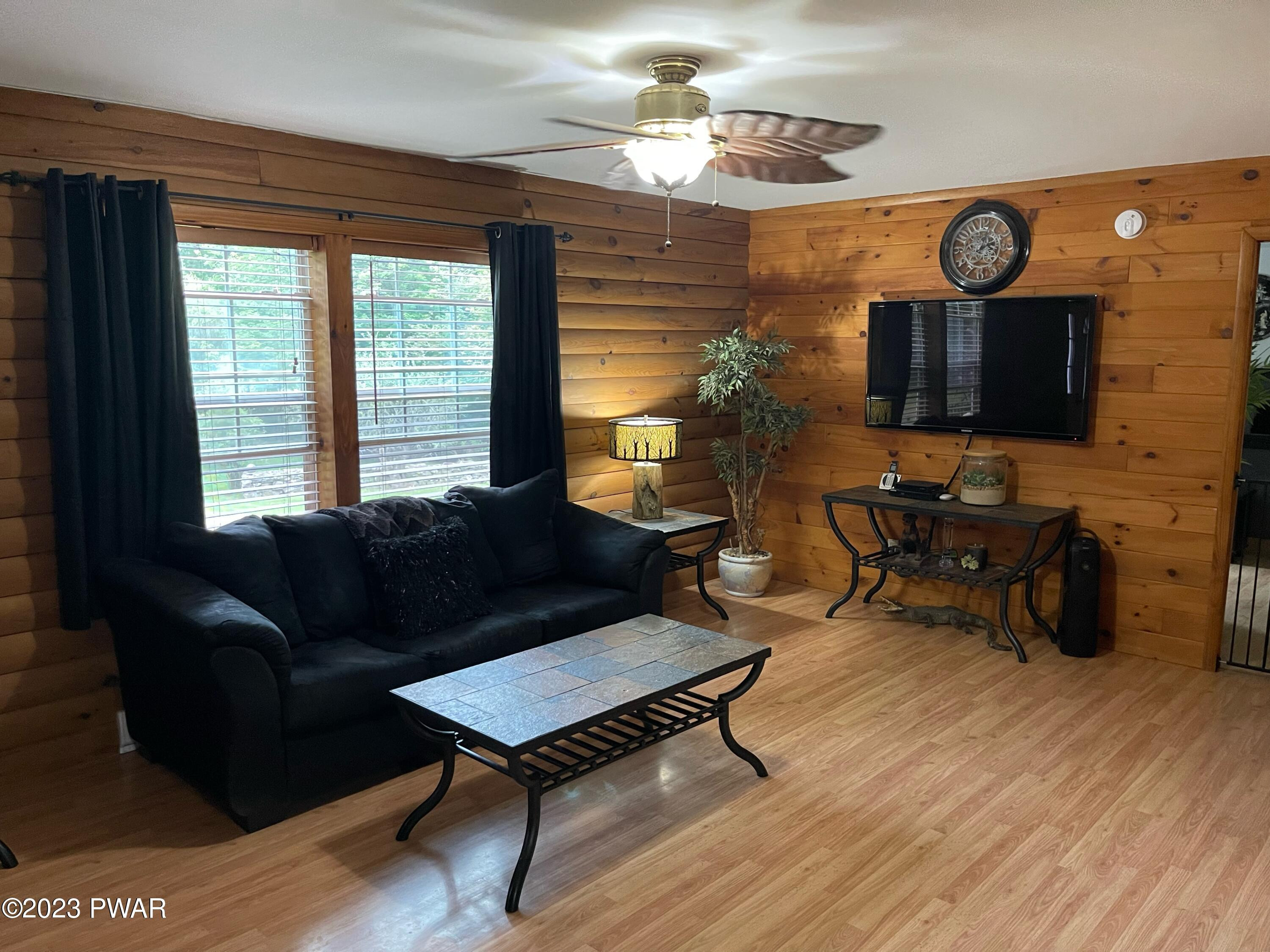 448 Old Gravity Road Lake Ariel, PA 18436 - Photo 3 of 15 image16