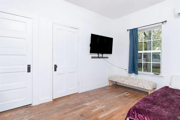 $130,000 | 607 West 6th Street, Brady, TX 76825