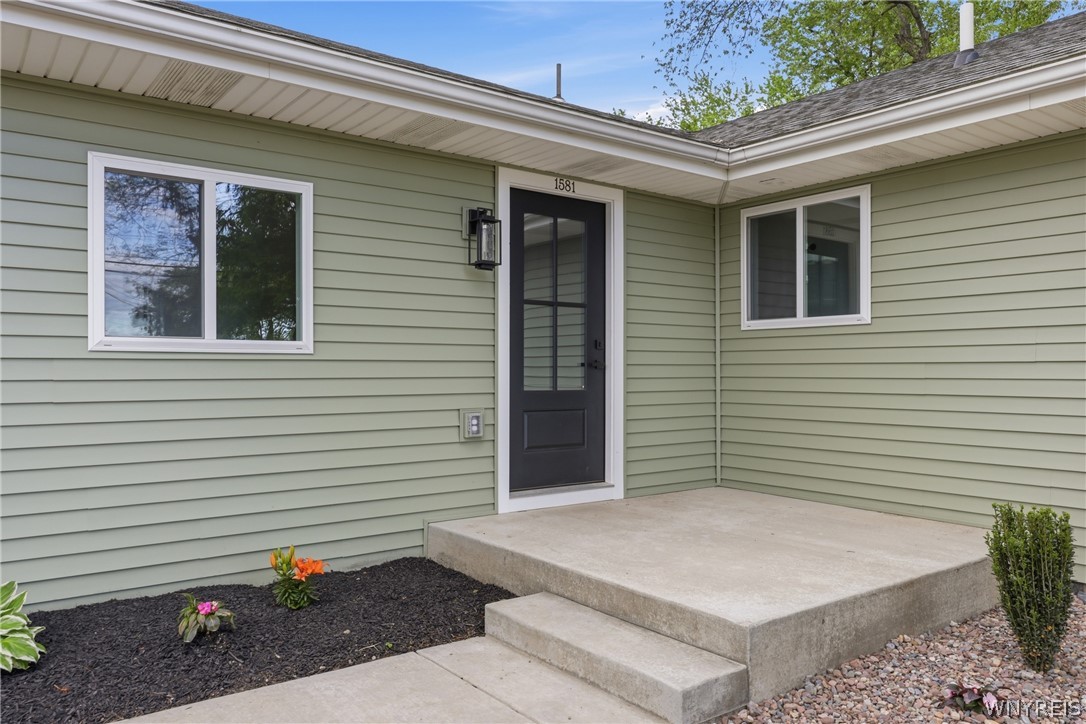 1581 Bowen Road Elma, NY 14059 - Photo 2 of 49