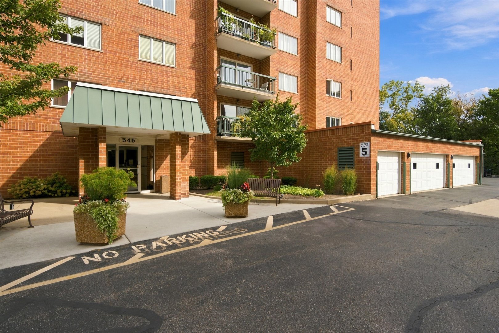 545 South River Road, Unit 505 Des Plaines, IL 60016 - Photo 28 of 35 Gallery Image 28