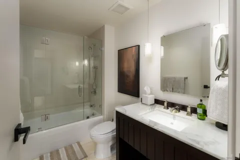 $5,250,000 | 645 Front Street, Unit 2204, San Diego, CA 92101