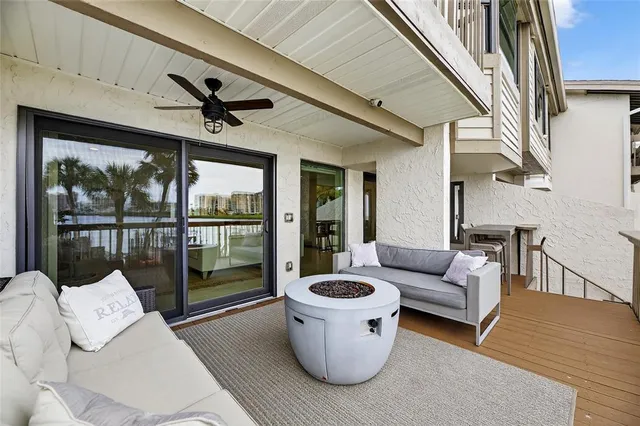 $7,000 | 160 Marina Del Rey Court, Clearwater Beach, FL 33767