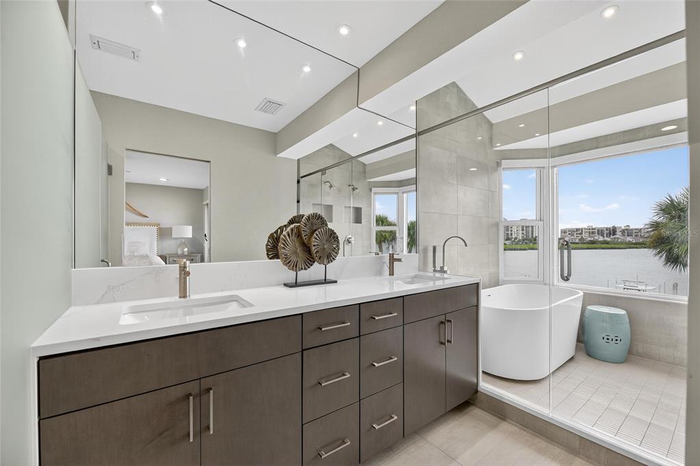 160 Marina Del Rey Court Clearwater Beach, FL 33767 - Photo 22 of 70