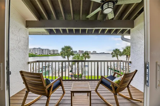 $7,000 | 160 Marina Del Rey Court, Clearwater Beach, FL 33767