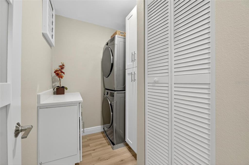 160 Marina Del Rey Court Clearwater Beach, FL 33767 - Photo 30 of 70