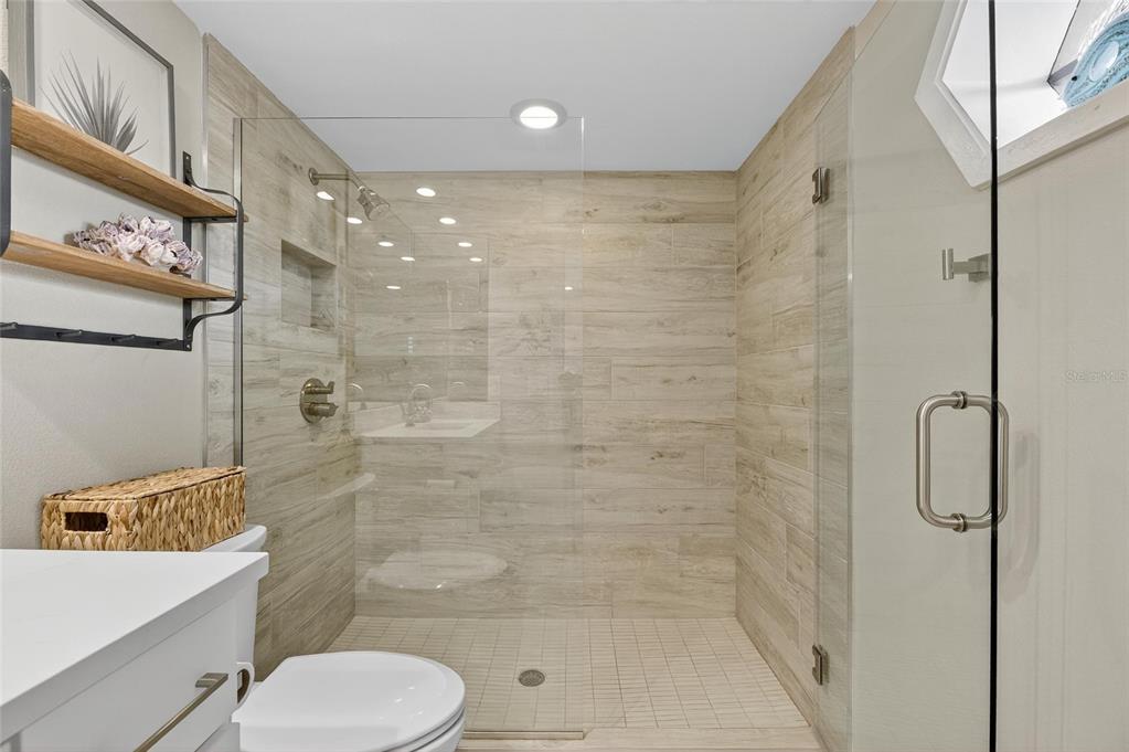 160 Marina Del Rey Court Clearwater Beach, FL 33767 - Photo 34 of 70