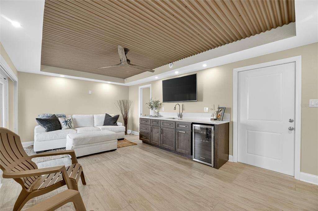 160 Marina Del Rey Court Clearwater Beach, FL 33767 - Photo 39 of 70