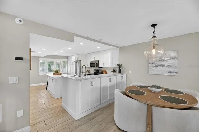 $7,000 | 160 Marina Del Rey Court, Clearwater Beach, FL 33767