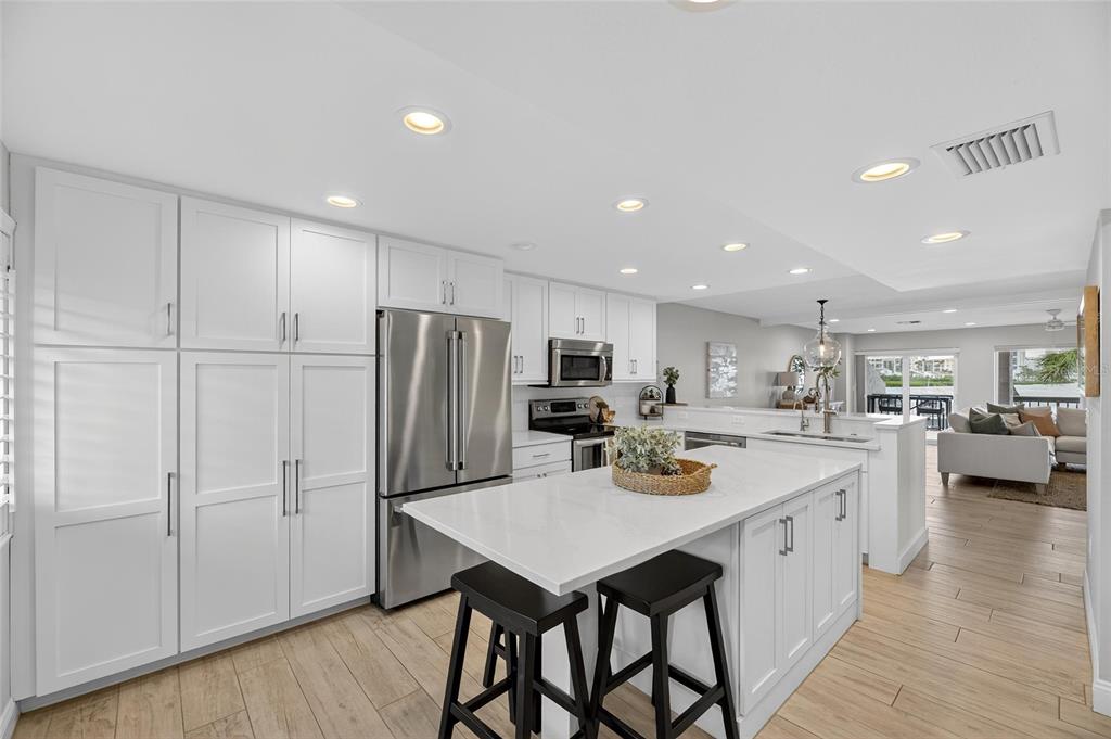 160 Marina Del Rey Court Clearwater Beach, FL 33767 - Photo 53 of 70