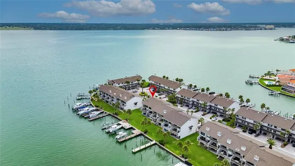$7,000 | 160 Marina Del Rey Court, Clearwater Beach, FL 33767