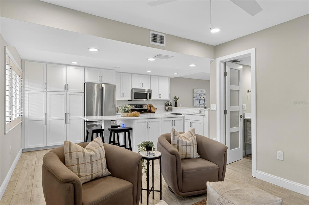 160 Marina Del Rey Court Clearwater Beach, FL 33767 - Photo 8 of 70