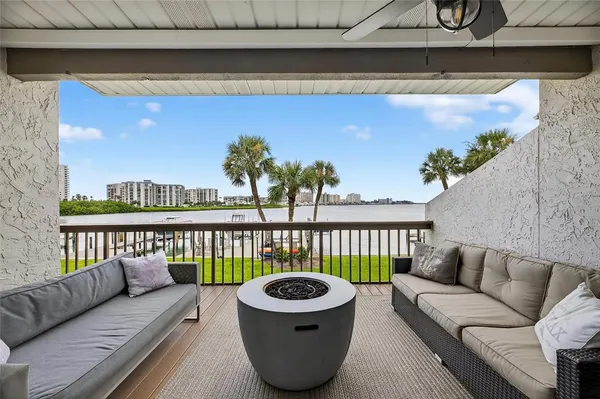 $7,000 | 160 Marina Del Rey Court, Clearwater Beach, FL 33767