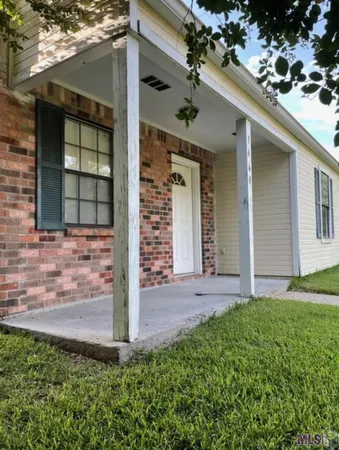 $1,800 | 1460 Lila Street, Baton Rouge, LA 70820