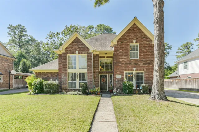 $455,000 | 16723 Chewton Glen Street, Tomball, TX 77377