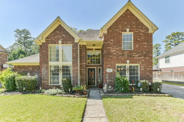 $455,000 | 16723 Chewton Glen Street, Tomball, TX 77377