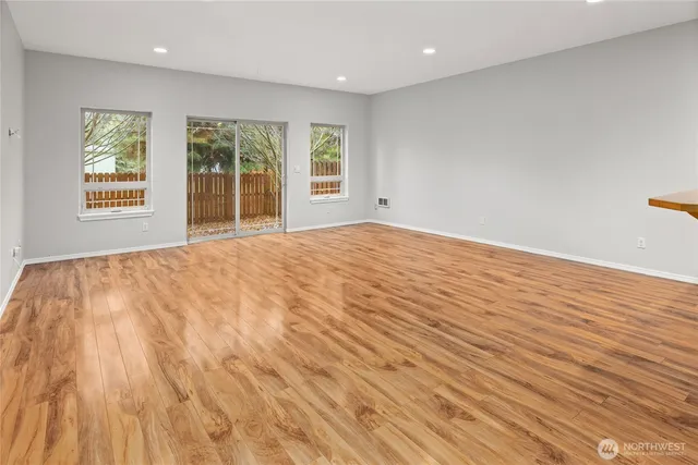 $379,000 | 302 River Trl Drive, Unit C, South Cle Elum, WA 98943