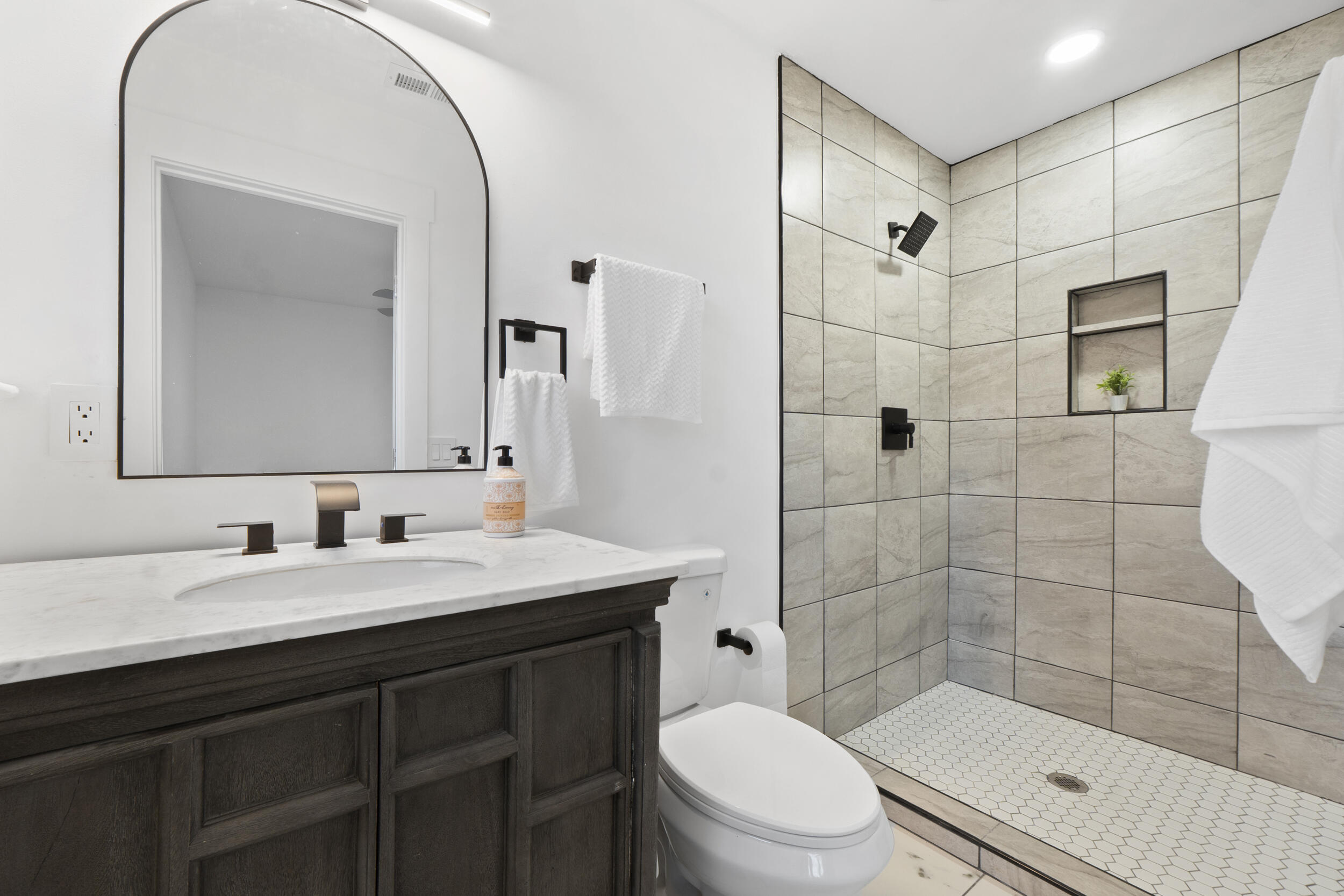 7014 South Dent Road Hixson, TN 37343 - Photo 18 of 37 dsc05789