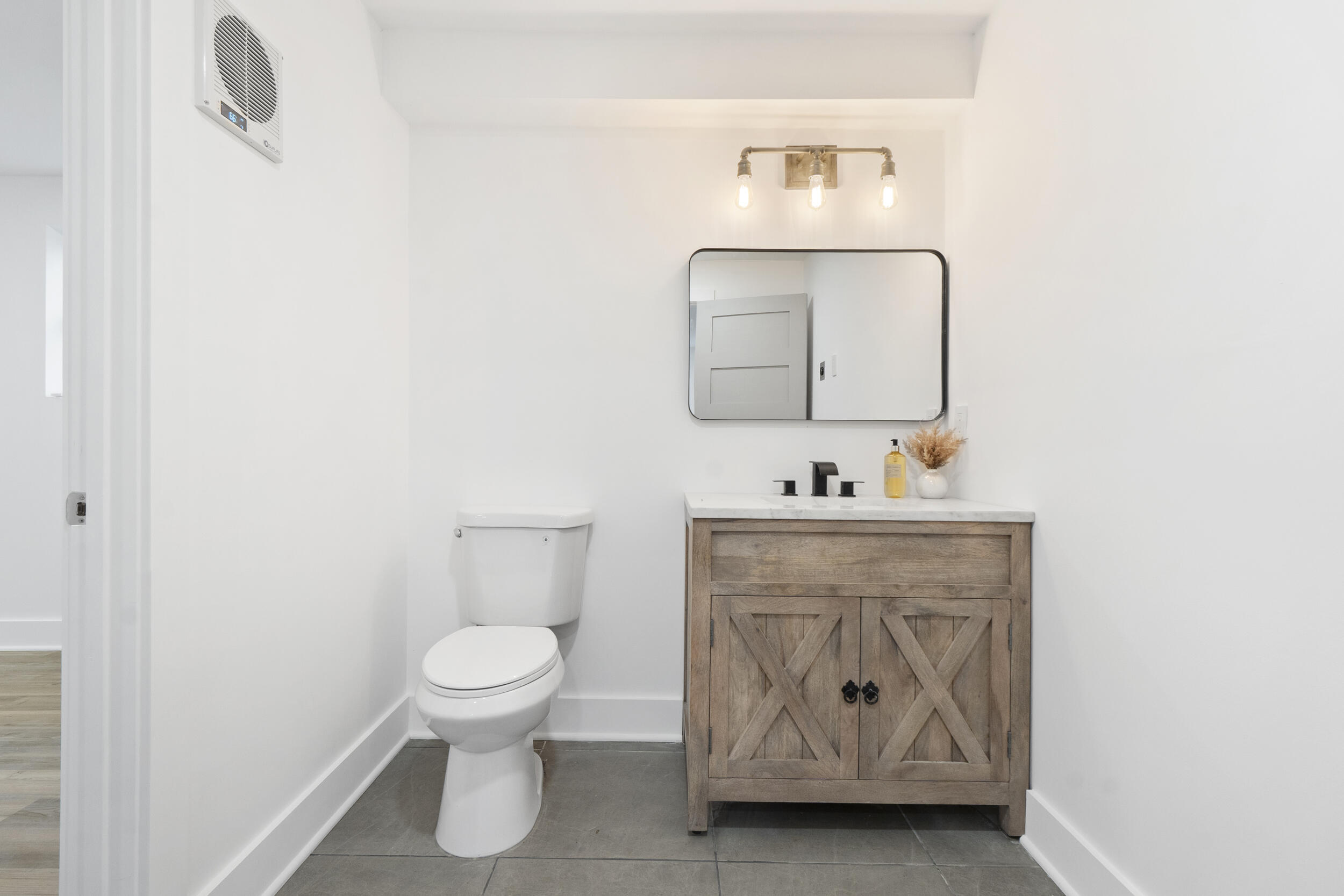 7014 South Dent Road Hixson, TN 37343 - Photo 30 of 37 dsc05833