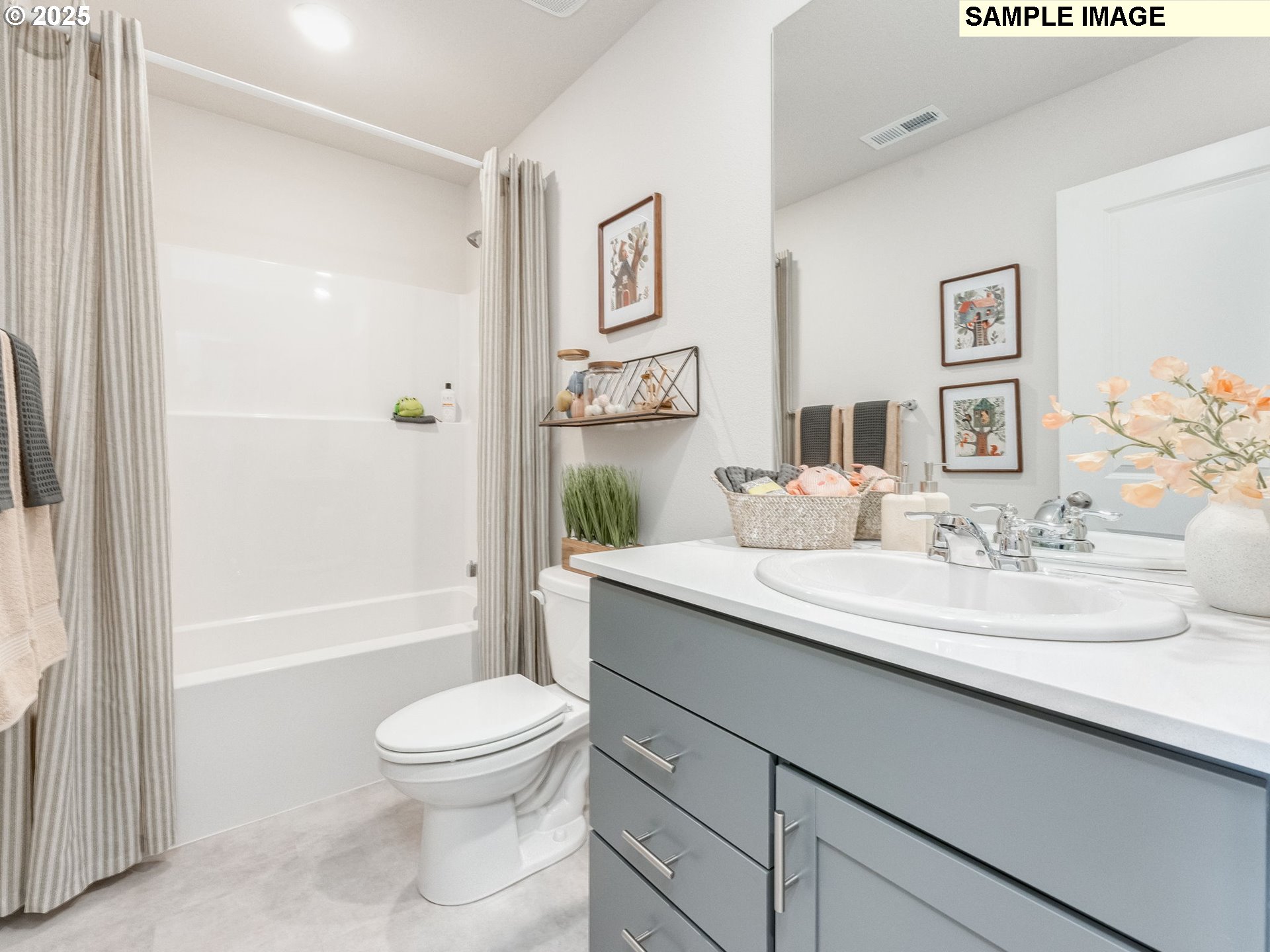 1048 Southeast 193rd Place Camas, WA 98607 - Photo 14 of 26 Bathroom