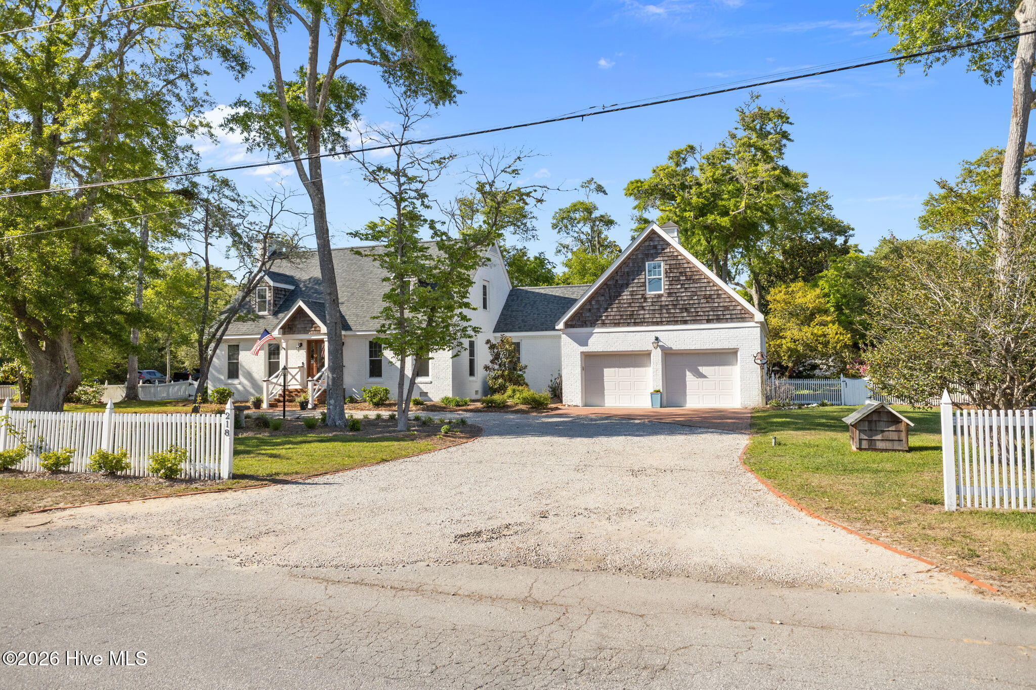 218 Lands End Road Morehead City, NC 28557 - Photo 2 of 70 218 Lands End Rd, Morehead City, NC'