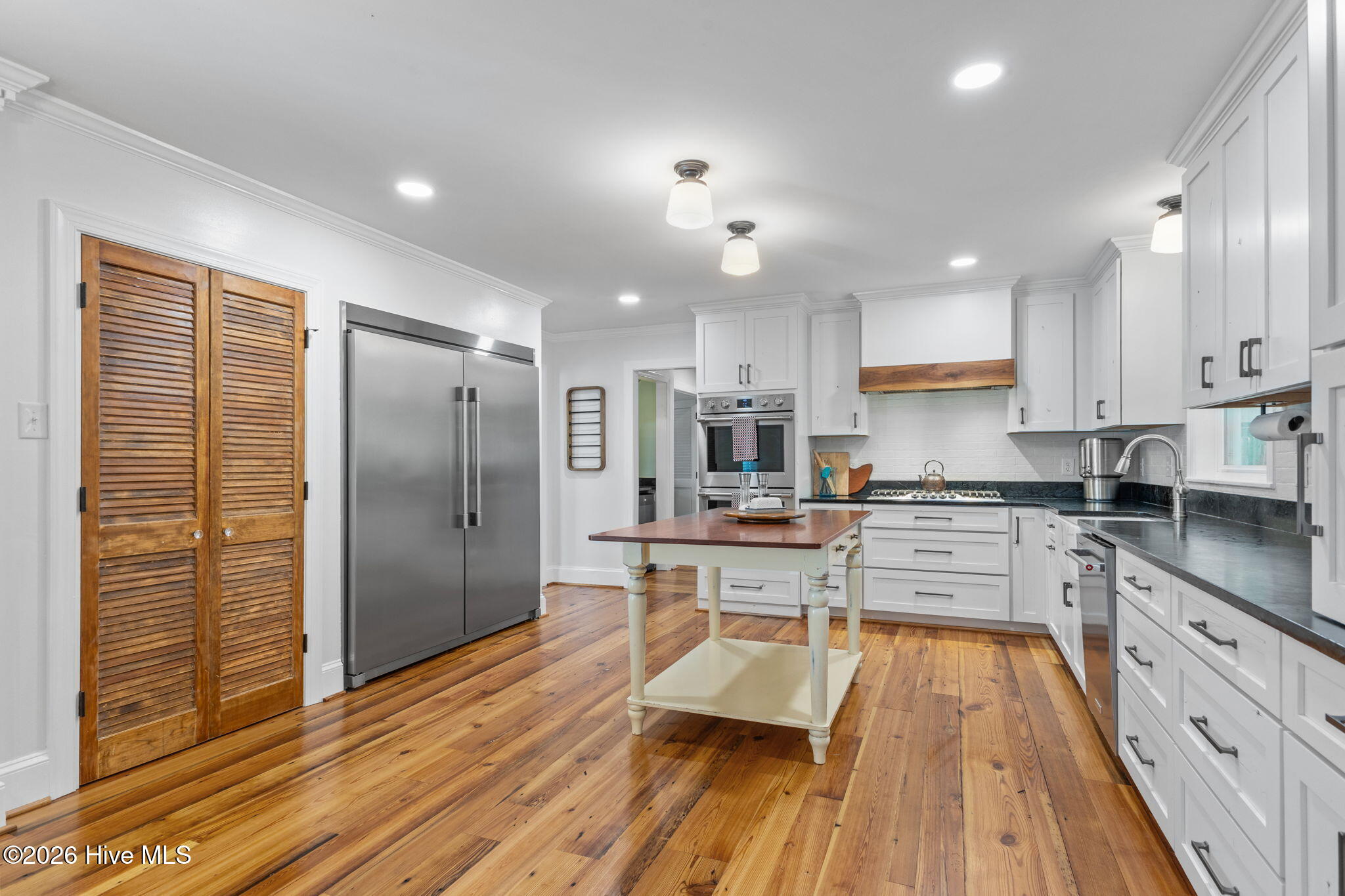 218 Lands End Road Morehead City, NC 28557 - Photo 28 of 70 218 Lands End Rd, Morehead City, NC